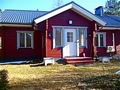 Сосновый дом площадью 135 кв.м., расположенный на границе лесного массива в Лахти. Финляндия