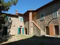 Дом, общей площадью 250 кв.м., в городе Кастильон Фибокки, рядом с Ареццо (Тоскана). Италия