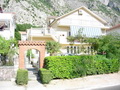 Дом площадью 300 кв.м., с видом на Которский залив, в Которе (Доброта). Черногория