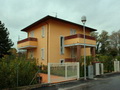 Новая вилла, площадью 250 кв.м., в Пьетрасанта (Pietrasanta), Тоскана.   Италия