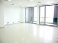 Офис класса-люкс, площадью 95 кв.м., в многофункциональном комплексе бизнес-класса TQ Plaza, в центре Будвы. Черногория