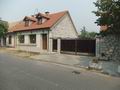 Каменный двухэтажный дом, площадью 200 кв.м., в Цетинье. Черногория