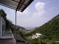 Два апартамента, общей площадью 49,40 кв.м.+большая терраса - 51 кв.м. и малая терраса - 7 кв.м., с видом на море, в Мишичи. Черногория