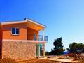 Двухэтажный новый дом, площадью 210 кв.м., с бассейном и видом на море, в городе Бар (район Зеленый Пояс). Черногория