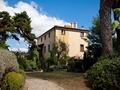 Прекрасно отреставрированная вилла, площадью 400 кв.м., с пристройками, бассейном и земельным участком, в Монтепульчано.  Италия