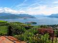 Квартира, с прекрасным видом на озеро Маджоре, в Stresa.   Италия