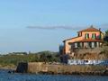 Очаровательный отель на берегу моря, в городе Порто Санто Стефано (Porto Santo Stefano). Италия