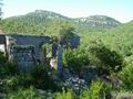 Каменный разрушенный дом, площадью 60 кв.м., недалеко от Скадарского озера, Подгорица. Черногория