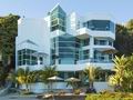Восхитительный дом на одну семью, площадью 598,78 кв.м., на пляже Малибу. США