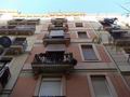 Отреставрированное здание в центре Барселоны. Испания