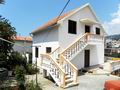 Дом, площадью 130 кв.м., с замечательным видом на море, в поселке Добрые Воды. Черногория