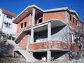Просторный, новый двухэтажный дом, площадью 236 кв.м., с видом на море, в городе Бар. Черногория