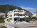 Два отеля, общей площадью 1775 кв.м., в 20 метрах от моря, в Прчани (Тиват). Черногория