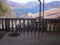 Дом. площадью 60 кв.м., с прекрасным видом на море, в местечке Крашичи (Тиват).  Черногория