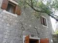 Исторический каменный дом, площадью 256 кв.м., на первой линии моря, в деревне Роса (полуостров Луштица). Черногория