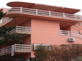 Мини-отель 2004 года постройки, площадью 460 кв.м., рядом с морем в городе Бар.   Черногория