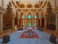 Роскошный дворец в сердце пальмовой рощи Марракеша. Марокко