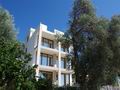 Новая четырехэтажная вилла, площадью 450 кв.м., с видом на море, в Сутоморе. Черногория